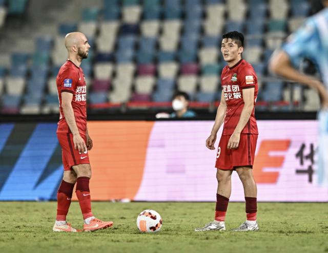 【中超】王上源点射朴世豪绝平 沧州1比1扳平河南