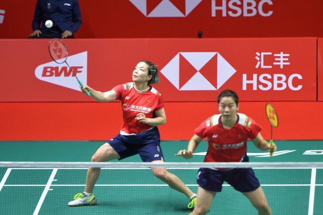九游体验-羽联总决赛开拍陈雨菲遭爆冷 何冰娇再胜戴资颖
