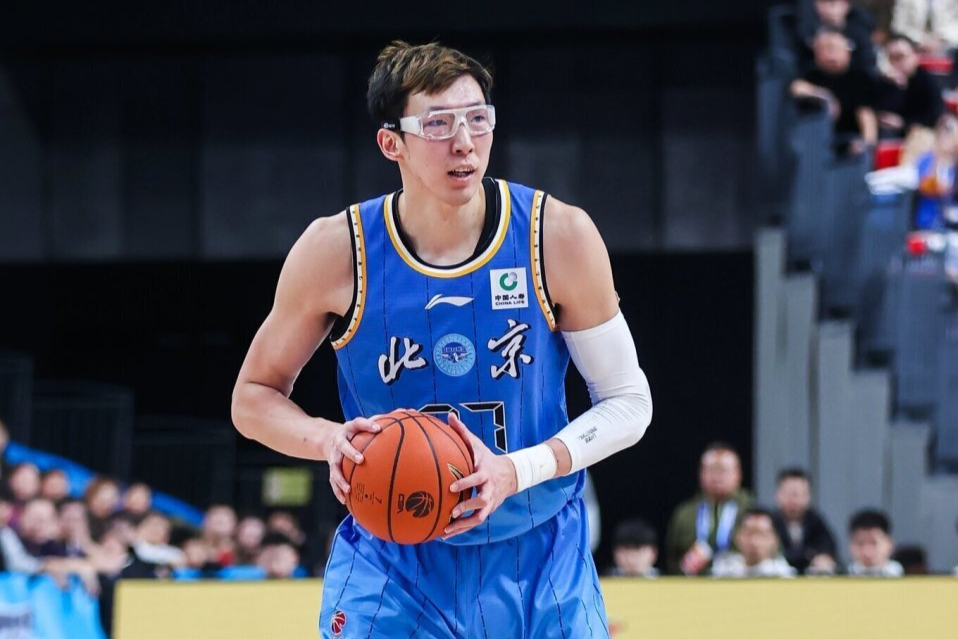 九游入口-北京送四川24连败！周琦4中4砍11+7 麦基首秀12+6+3连秀单臂暴扣